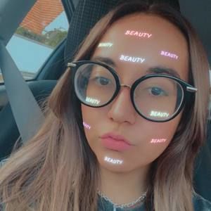 Meet your Posher, Anthonya